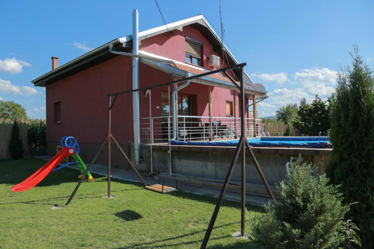 Vila Viktori Pirot Dış mekan fotoğraf