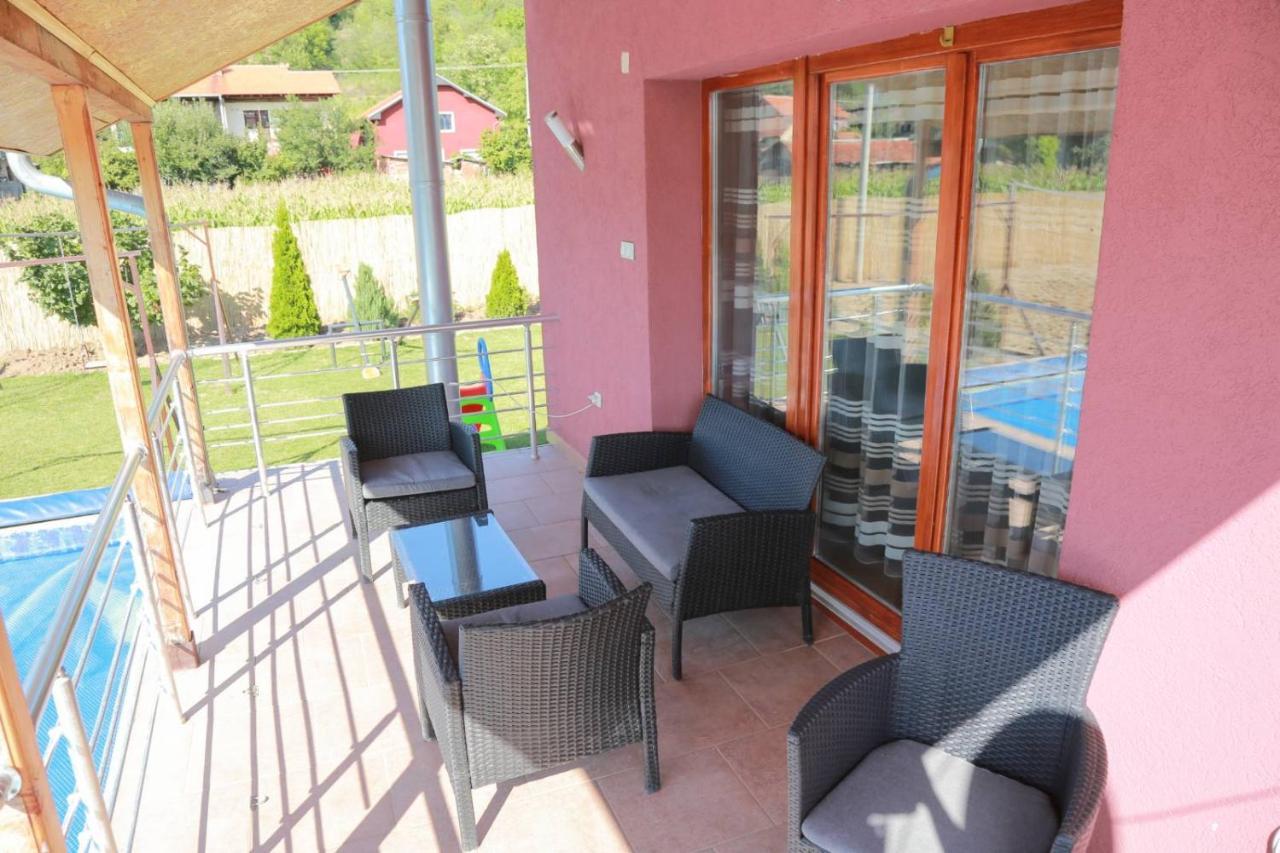 Vila Viktori Pirot Dış mekan fotoğraf