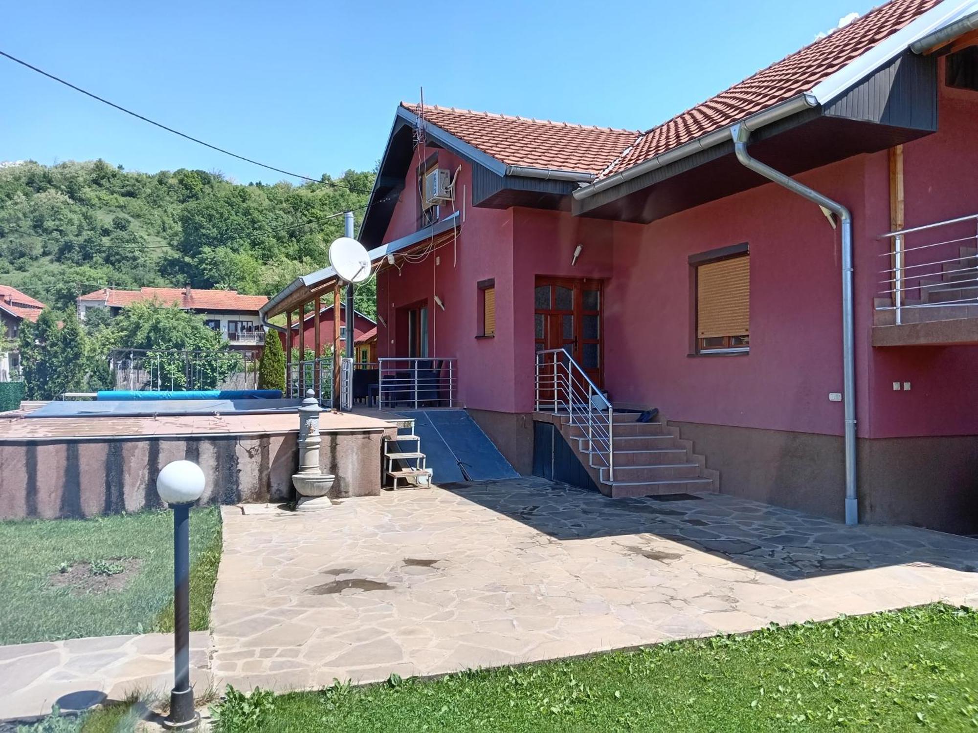 Vila Viktori Pirot Dış mekan fotoğraf