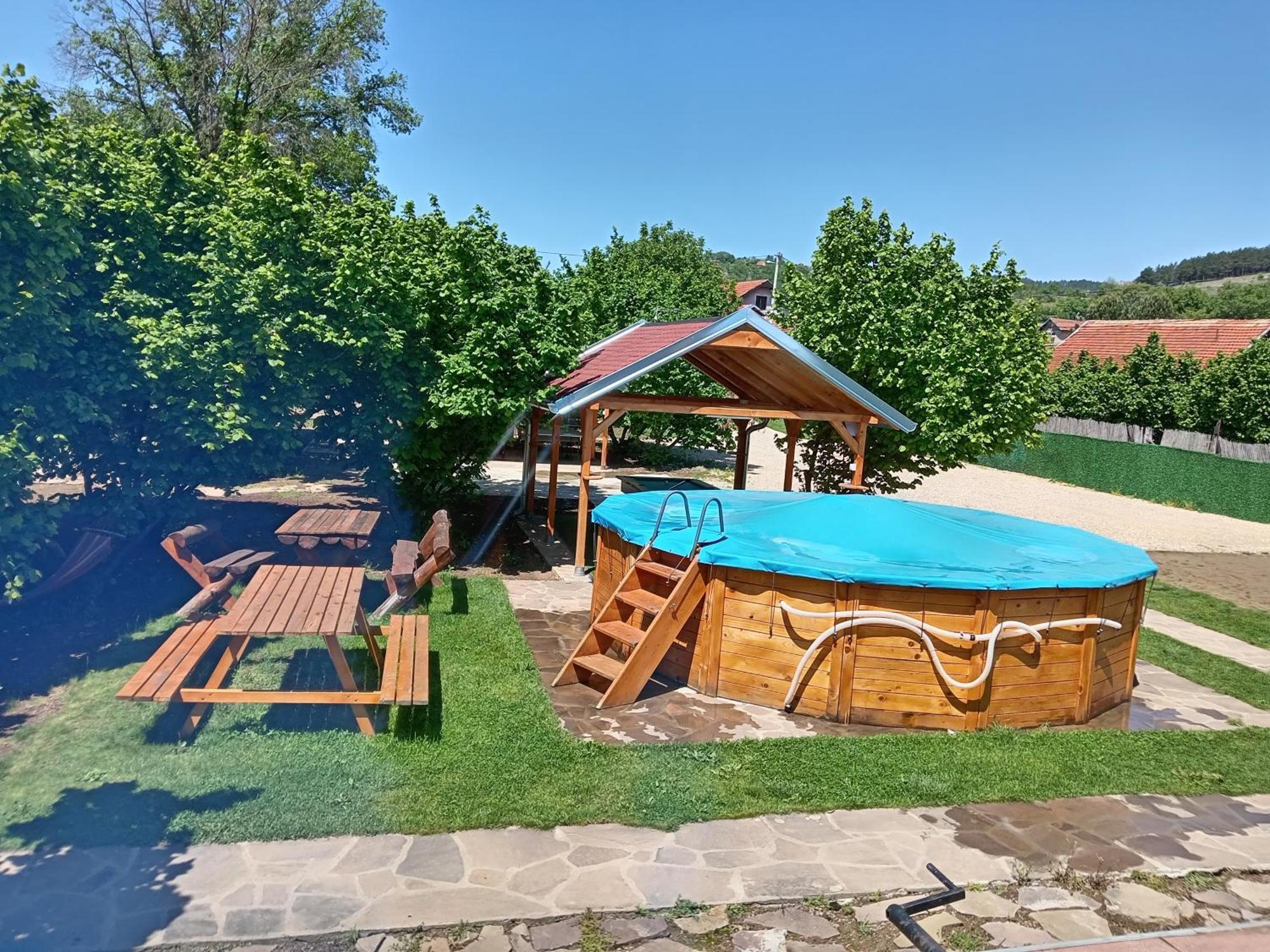 Vila Viktori Pirot Dış mekan fotoğraf