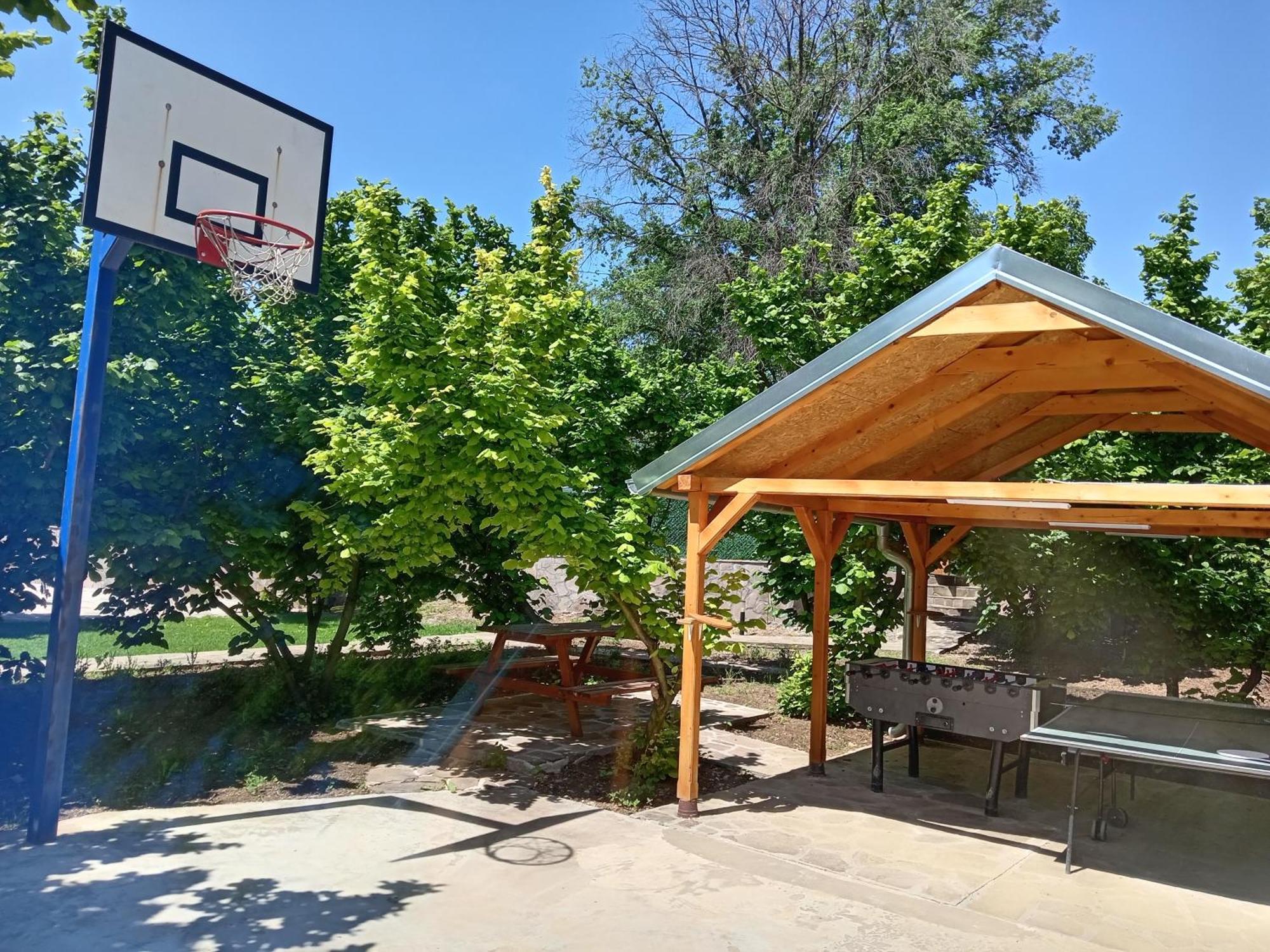 Vila Viktori Pirot Dış mekan fotoğraf