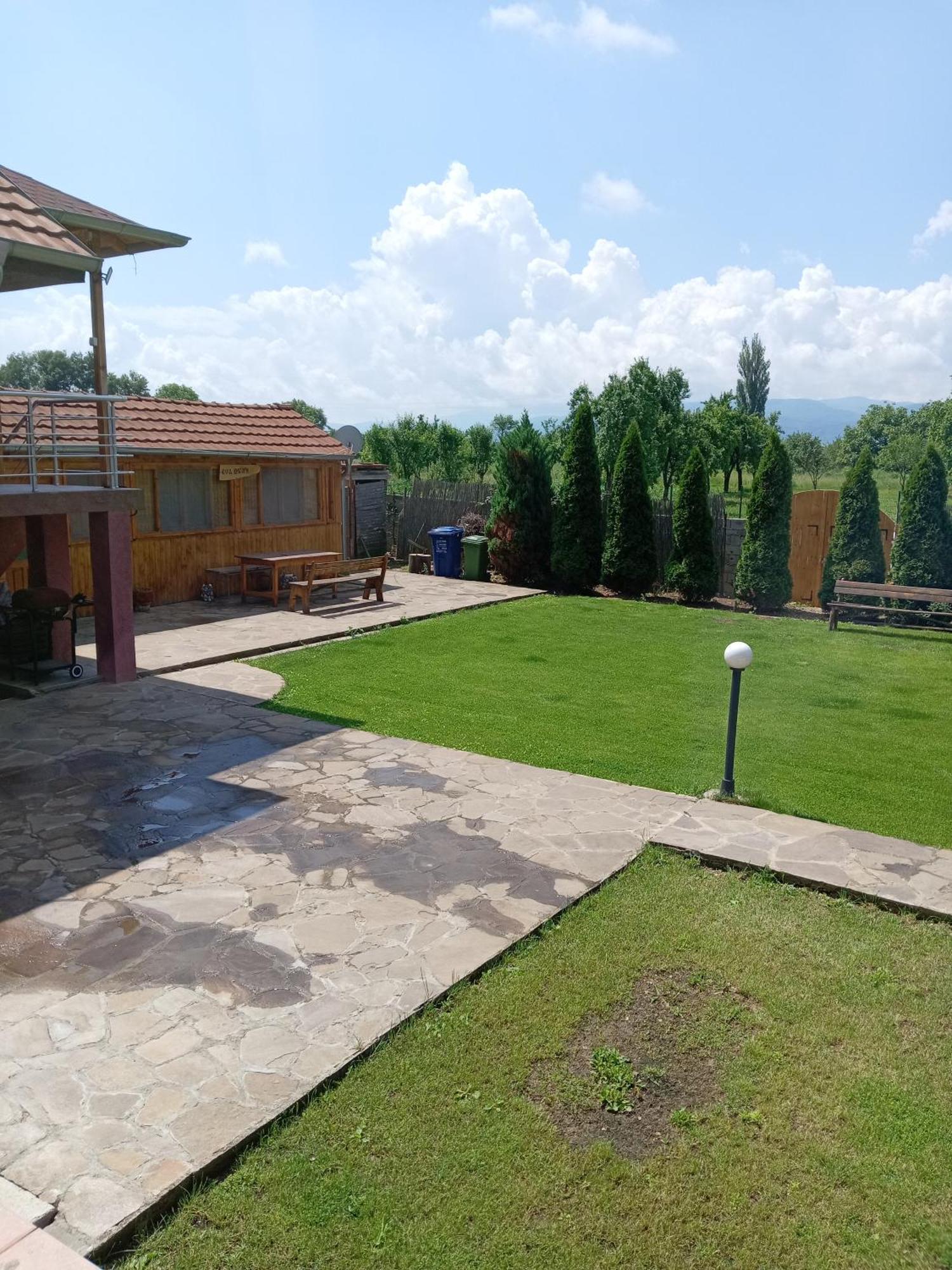 Vila Viktori Pirot Dış mekan fotoğraf